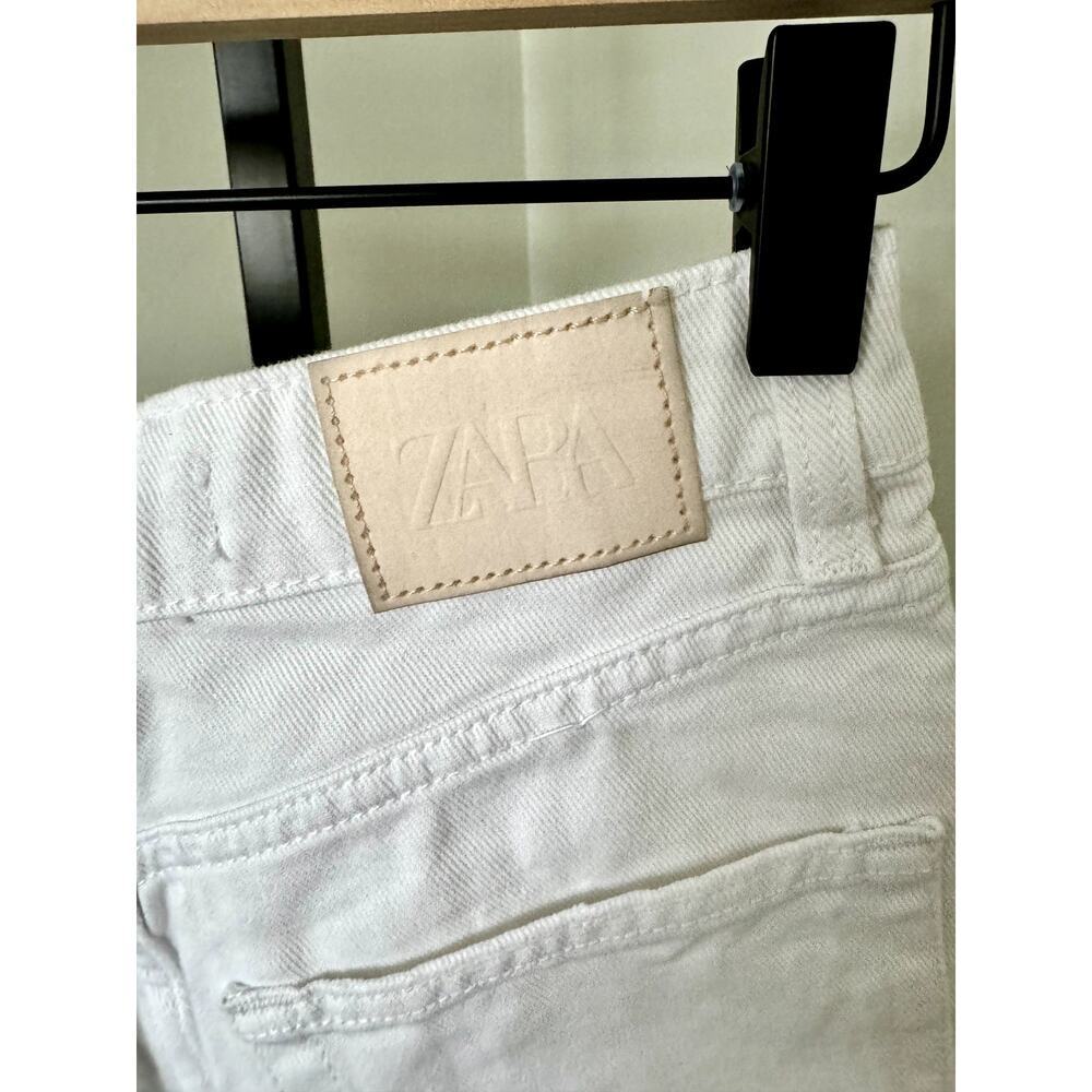 Zara White Denim Shorts - Picture 3 of 5